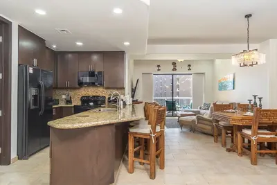 Image de Beautiful 1 Br 1ba Las Palomas Cabrillo 602