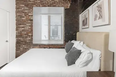 Image de Landing | Spectacular 2bd, Courtyard, Gym