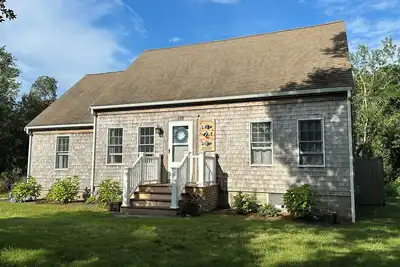 Spacious and private home, close to four beaches and Brewster General Store