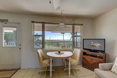 Image de Directly on the Gulf - Unit 13 - 1 Bedroom - Second Floor - Sleeps up to 4