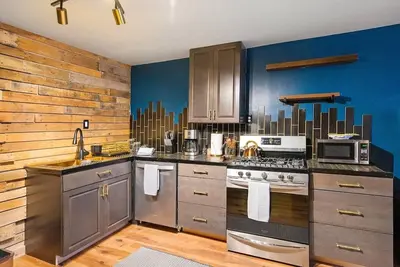 Image de The Bizarre and the Beautiful