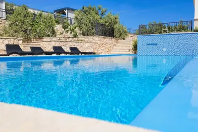 Image de The Sea View With Pool