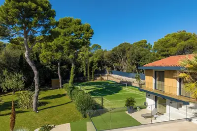 Villefranche Sur Mer / Vinaigrier - Propriété Neuve - Piscine - Tennis - Vue Mer