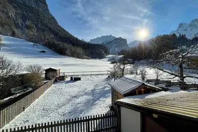 Image de Gemütliche Ferienwohnung mit Traditionellem Trittofen