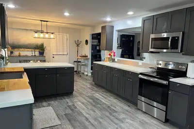 Image de Cozy Virginia Getaway! 1 dog welcome, and 1 month minimum stay required