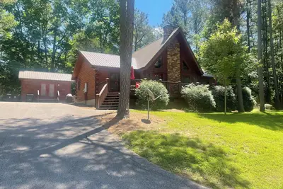Image de Swiftwater-Secluded Log Cabin-Falls Of Rough \n\nPrivate and Peaceful\n\n