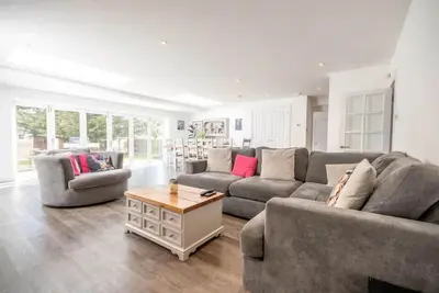 Image de Pass the Keys | Large and spacious House in Chelmsford!