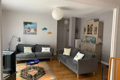 Image de T3 Lumineux Cœur de Ville Parking Voiture Sécurisé et Garage Vélos Inclus