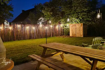 Image de Wellness 6-pers. Maison de vacances avec hottub