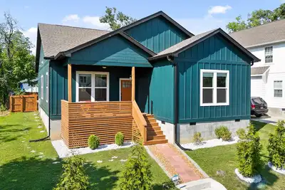 Image de Luxury Home 5 Min to Downtown with Deluxe King Suite