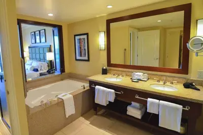 Image de Luxury 1-Bedroom Oceanfront Villa on Kaanapali Beach