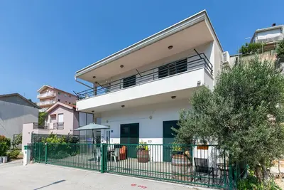 Image de Bel appartement de 2 chambres à Ploce