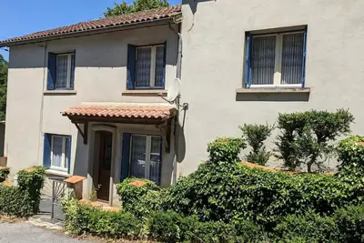 Image de Maison de Campagne – Confort, Jardin Privé et Évasion Nature à Cambounès