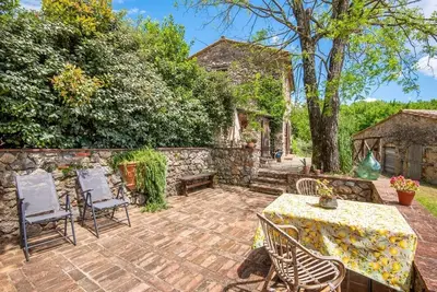 Image de Ferme 'Casa Stella' avecavec piscine d'eau salée à débordement partagée, terrasse privée et Wi-Fi