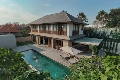Image de Exquisite Bohemain 4-bdr modern nestled in the serene embrace of Seseh, Canggu.