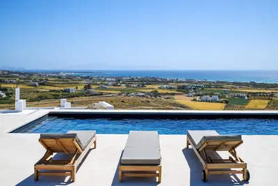 Image de Beyond Naxos - Comfort meets nature. vacation home with private pool.