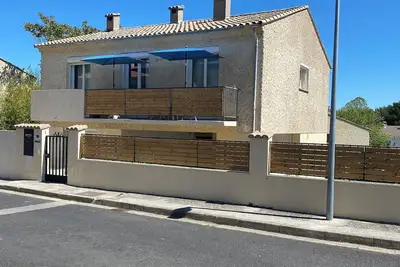 Image de Maison familliale proche de Montpellier au calme avec piscine.