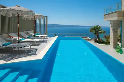 Image de New! Casa Geni with a heated pool, 3 bedrooms, an organic garden, sea views