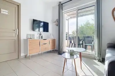 Image de T1 les pieds dans l’eau