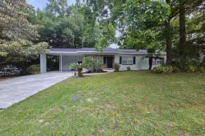 Renovated contemporary home centrally located