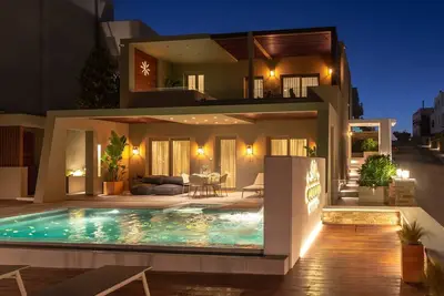 Image de Magnificent Tinos Suite | Suite with Stunning Sea Views and Private Swimming Pool | Walking Distance to The Beach | Martiou