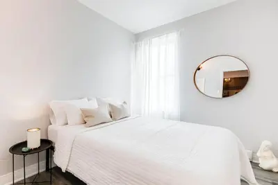 Image de Elegant Living: Hotel Comfort, Home Feel.