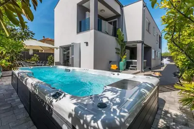 Image de Superbe maison à Biograd