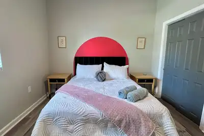 Image de Modern Style Home Near Dt Indy & Major Attractions\n