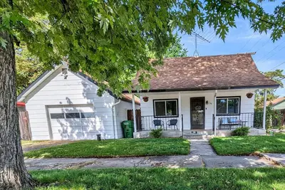 Image de Your Home Away from Home