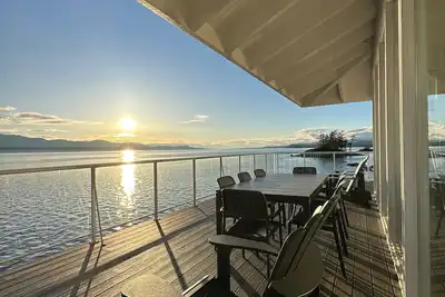Image de Villa Sol — Private Oceanfront w/ Sauna + Hot Tub