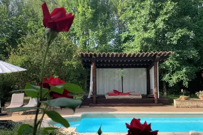 Maison indépendante dans parc Arboretum de 5000m2\nExtra Zen - tout confort -