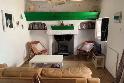 Image de Casa Sin Numero, an authentic village house.