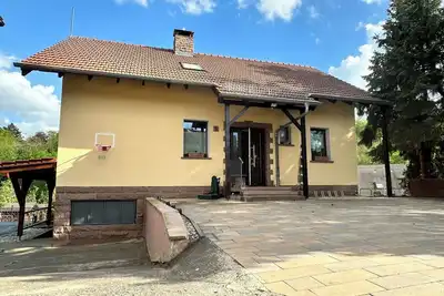 Image de Ferienhaus \"Am Ettersberg\" mit Waldblick, Sonnenterrasse und Sauna