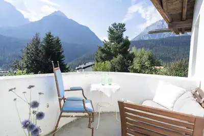 Image de Chasa Alba: Modern and exclusive  3. 5-room rooftop flat with panorama in Scuol