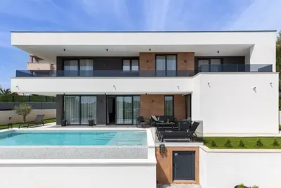 Image de Luxury holiday home with swimming pool and private parking in Medulin.