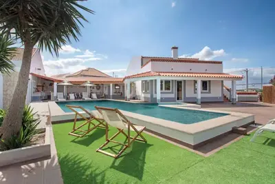 Image de Vila River Sublime em Valada com Piscina e Zona de Churrasco