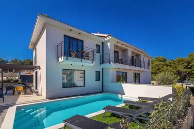 Image de Holiday house Fra&La with private pool