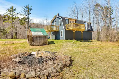 Image de Charming Maine Retreat Near Skiing & Atv Park!