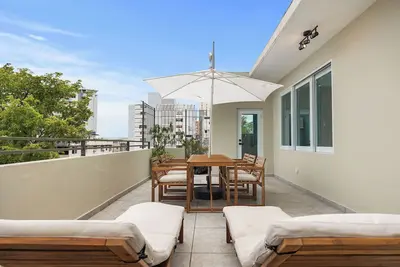 Image de #4 - Charming Spanish Colonial Apartment - Miramar