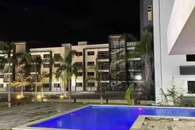 Image de Luxurious Apartment short Drive from the airport and to the center of the city