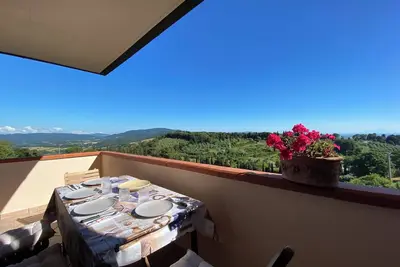 Image de Appartamento di Charme con Vista Panoramica Sulla Campagna Toscana Fino al Mare