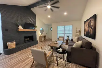 Image de New! Waco Ranch Retreat, Updated, Clean, Safe, Quiet Home near Magnolia\/Baylor