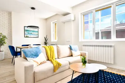 Image de Main Street Area | Metro Station | Washer&Dryer | Stunning View