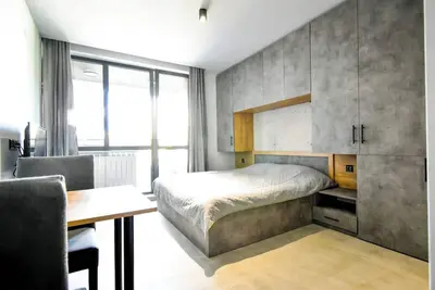 Image de 6 Studios | 6 Bathrooms | 2 Levels | Kitchens