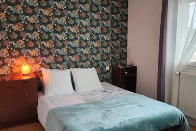 Image de Maison chaleureuse et confortable avec jardin dans impasse. Proximité commerces