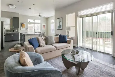 Image de Landing | Stylish 2bd, Yoga Studio, Gym