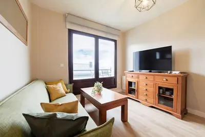 Image de Cozy Apartment Free Parking Terrace & Views