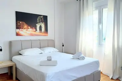 Image de Sunny apartment in Acropolis