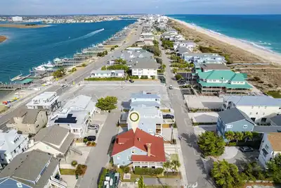 Image de Lumina Cottage- 6 bedrooms-kid & dog friendly!