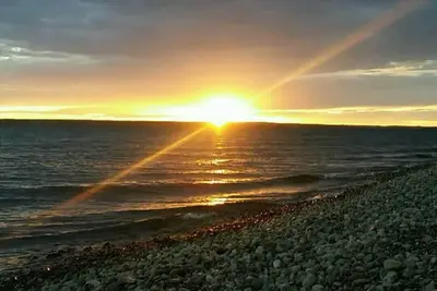 Image de Fishing\/Hunting! Minutes from LakeOahe\/LittleBend boat ramp. Public land to hunt